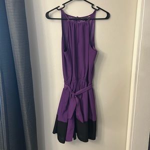 Halter style dress with key hole detail and removable fabric belt